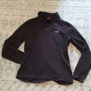 The North Face 1/4 zip fleece